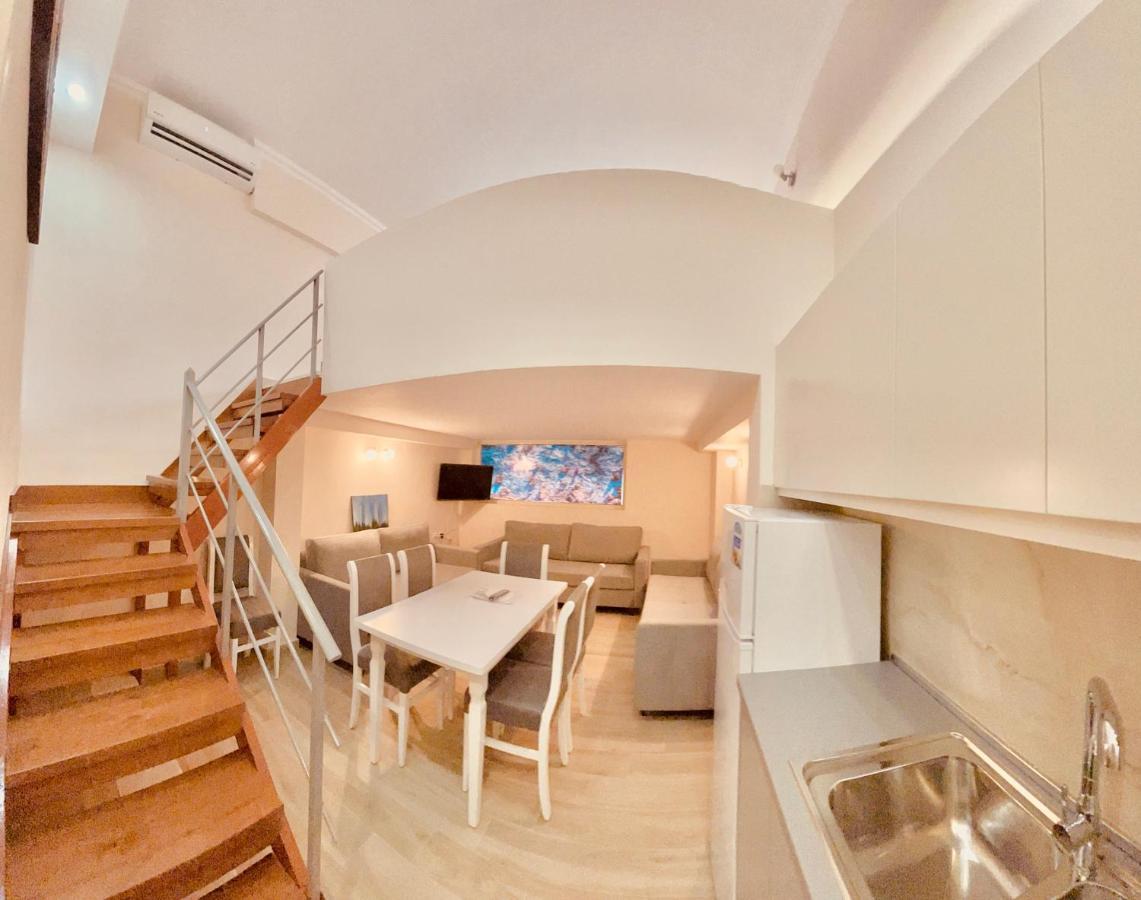 Flors Apartments Durres Exterior photo
