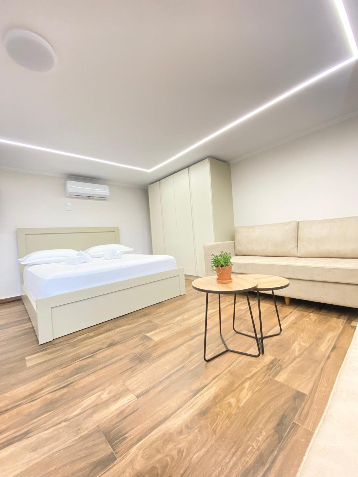 Flors Apartments Durres Exterior photo