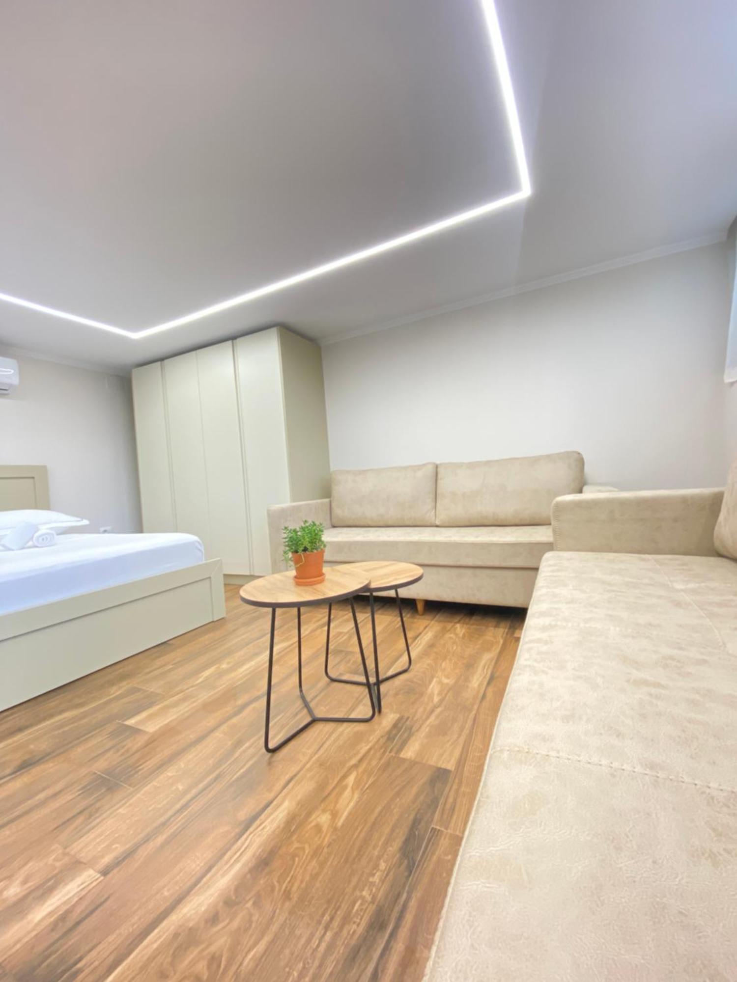 Flors Apartments Durres Exterior photo